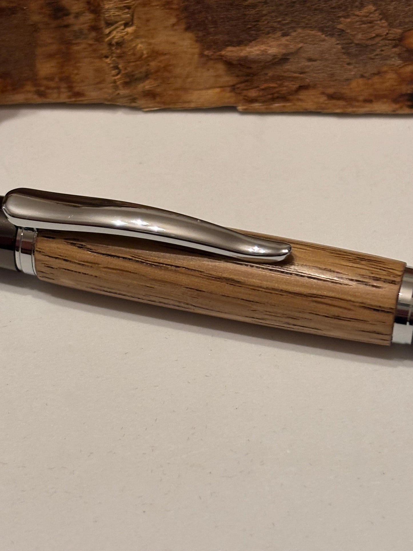 Glenfiddich Whisky Barrel Oak Pen  | Sierra Style Twist Ballpoint | Unusual