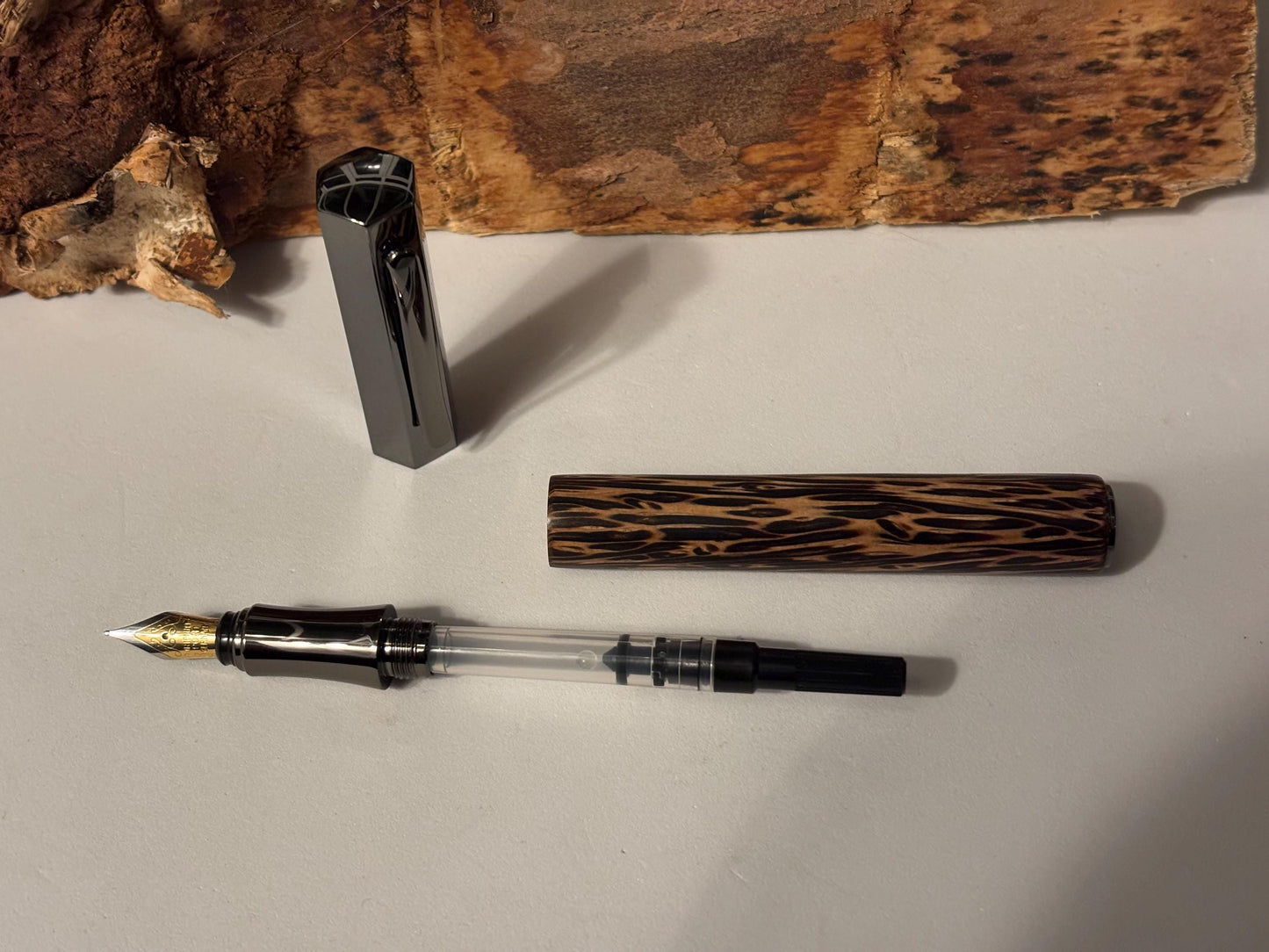 Hexa Style Fountain Pen in Black Palm Wood - Gunmetal Fittings